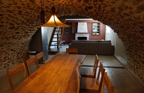 Leonidio Maison | maison traditionnelle en pierre merveilleusement restaurée