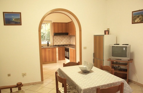 Marina di Ascea Villa | Merveilleusement chaleureuse maison de vacances à seulement 70 mètres de la longue plage de sable