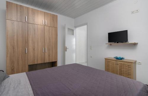 Adamas Appartement | wood and stone