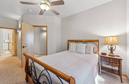 Whitefish Maison | Magnifique 5BR Ski-in et Ski-Out Montana Home sur Big Mountain avec option pour 7BR