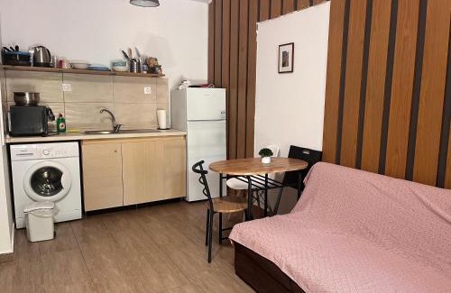 Nea Michaniona Appartement | WOOD STUDIO