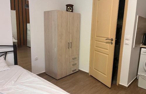 Nea Michaniona Appartement | WOOD STUDIO