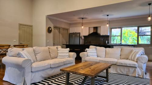 Marysville Maison | Woodbine Lodge