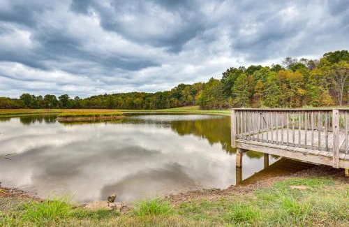Ava Maison | Wooded Escape with Pond and Grill in Pleasant City!