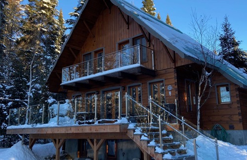 Lac-Superieur Chalet De Ski | Chalet pleine nature en bois pièce sur pièce