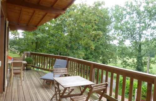 Saint-Maxire Chalet De Ski | Gite en bois sur pilotis