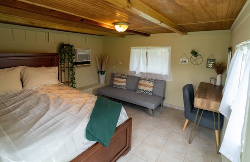 San German Autre | Wooden country house with natural river all around, relaxation, nature!