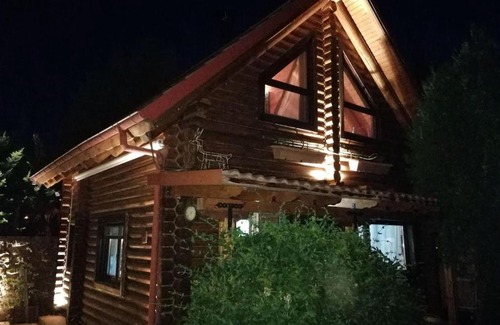 Veroia Chalet De Ski | Wooden House in Veria