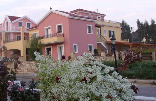 Paliki Appartement | Wooden Roof Apartment