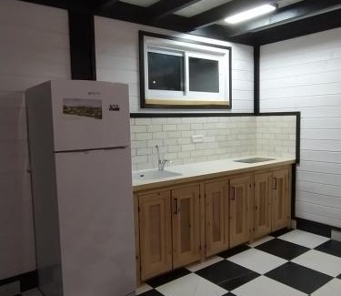 El-Rum Maison | Wooden Zimmer El-Rom
