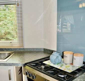 Weybourne Maison | Woodland lodge on Kelling Heath Park North Norfolk - Crabpot Cottages Sheringham
