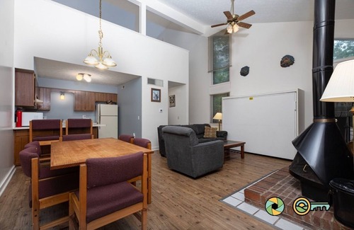 Basye Maison | Woodland Retreat (#101A) | Quiet area | Minutes to Bryce Resort!
