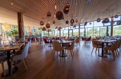 Maubray Maison | Woodland Retreat for Two