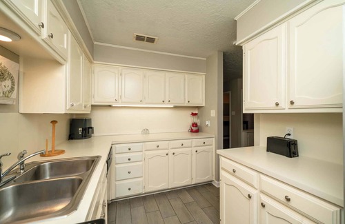 Gladewater Maison | Woodland Springs Summ