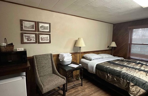 Alma Hôtel | Woodlands Motel Retreat next to the Mississippi River