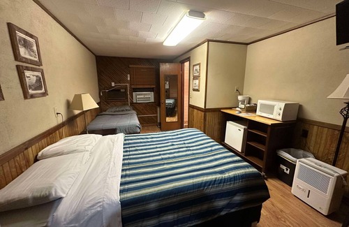 Alma Hôtel | Woodlands Motel Retreat next to the Mississippi River