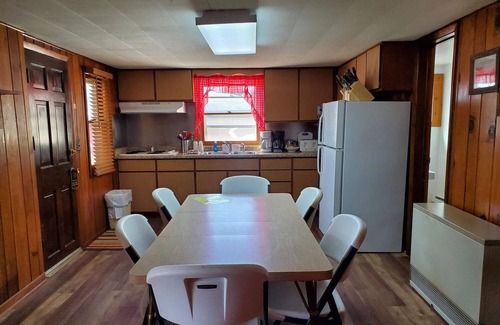 Alma Cabine | Woodlands Retreat next to the Mississippi River