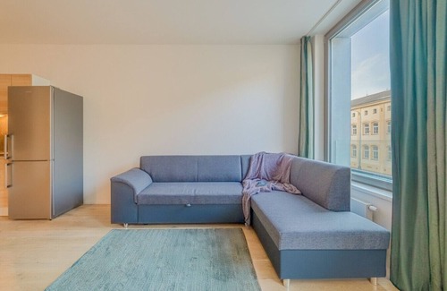 Smichov Appartement | Woodley Apartment & Parking