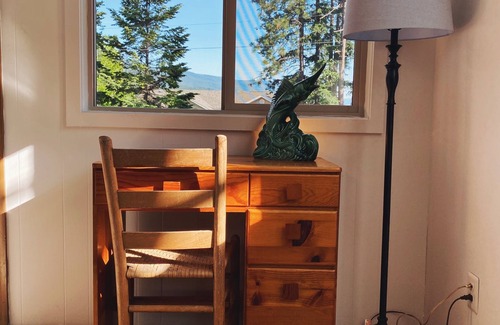 Woods Bay Maison | Woods Bay Get-A-Way! Public Lake Access