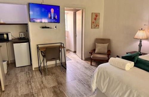 Middelburg Lit Et Petit-Déjeuner | WOODS GUEST HOUSE