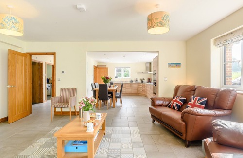 Aldborough Maison | Woodside - Cinq Chambres Maison, Couchages 10