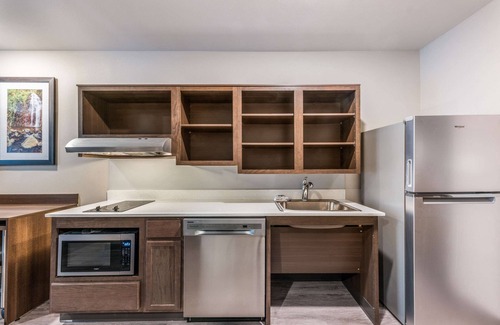 Linden Hôtel | WoodSpring Suites Linden