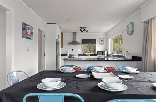 Nukuhau Maison | Base: 12 Extra: $40 22b Woodward Street, Taupo
