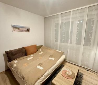 Region Hannover District Appartement | Woody Style Apartment near Langenhagen Airport