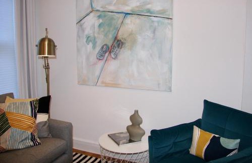 Mill River Appartement | Wooster Square Gems