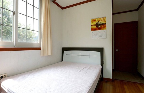 Jecheon Maison | Worak Pensionville Gauguin's House