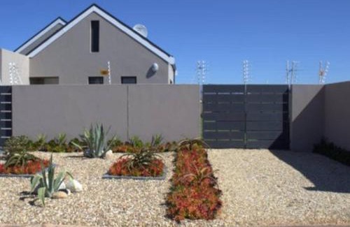 Worcester Maison | Worcester the Karoo Guest Room