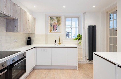 Petty France Maison | Wordsworth Spa - Birch Stays (New Home)