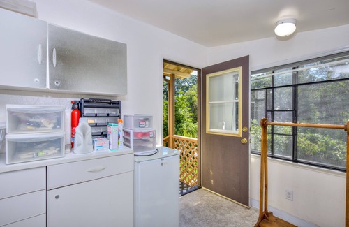 Walnut Creek Maison | Walnut Creek, Cottage dans la région de la baie, Creekside