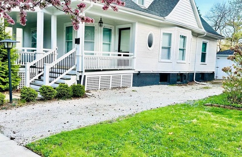 Bloomington Copropriété | Work & Relax 1BR w/ Office in Prime Location