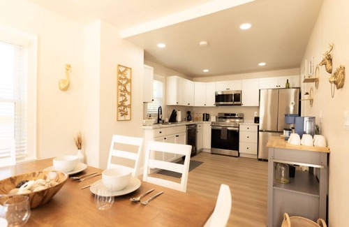 Dunlap Maison | Work, Rest & Gather | Spacious 3BR w/Modern Charm