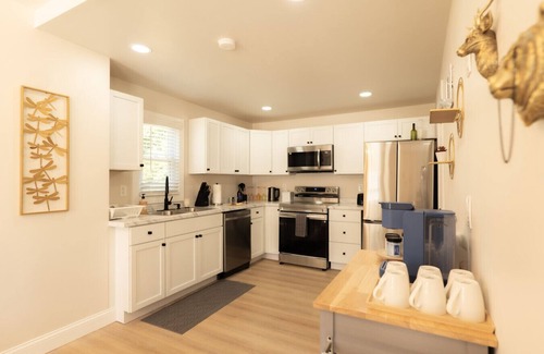 Dunlap Maison | Work, Rest & Gather | Spacious 3BR w/Modern Charm
