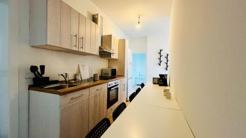 Blankenfelde-Mahlow Appartement | Work & Stay- vollausgestattet mit Garten & Parkplatz