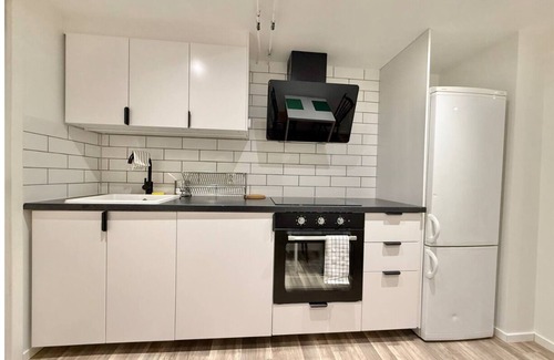 Gothenburg Appartement | Workers - 3BR - 2 Bath - Parking lot - All-inclusive
