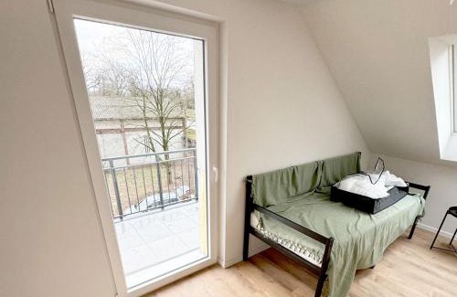 Hoevelriege Appartement | Workers Apartment with Balcony in Bielefeld