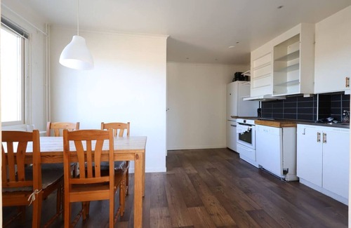 Bohus Appartement | Workers home 12 Beds - 3 Bath - Bohus - All-inclusive