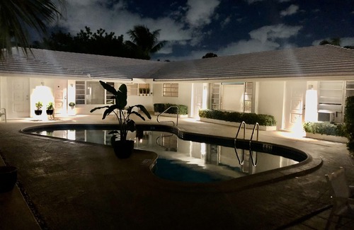 East Fort Lauderdale Appartement | Wow! Beautiful studio (walk to the beach) (2325-4)
