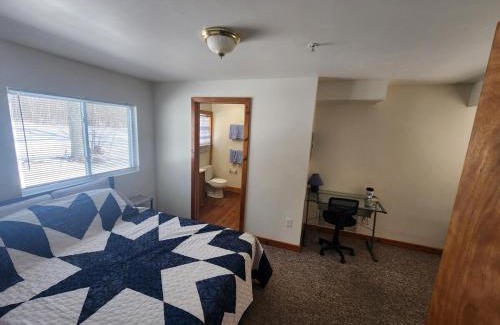 Houghton Appartement | WP2 Pet Friendly Keweenaw Apt w EV Charger Onsite