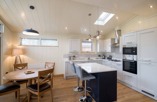 Gargrave Cottage | Wren Lodge, GARGRAVE