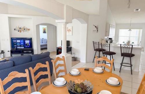 Bridgewater Crossing Villa | WS118LD - Lakeview - 4 Bedrooms Pool and Spa