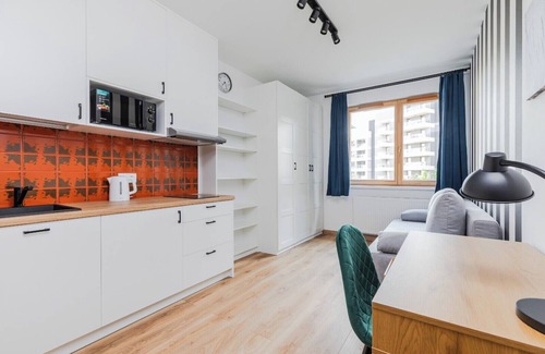 Wlochy Appartement | Wschodu Słońca Cosy Studio