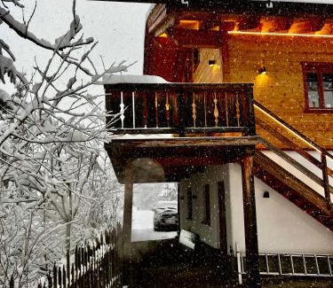 Grosskirchheim Chalet De Ski | Wuidererhüttn, Charlet in Alleinlage mit freistehendem Saunahaus