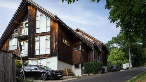 Neunkirchen a. Sand Appartement | Wunderschöne Ferienwohnung am Glatzenstein im Nürnberger Land