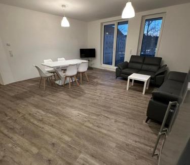 Taucha Appartement | Wunderschöne Ferienwohnung in Leipzig Taucha 1 OG links