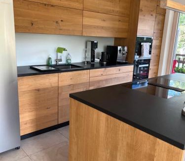 Bad Wiessee Appartement | Wunderschönes 4 Zimmer Apartment mit Seeblick