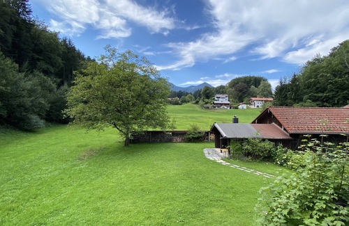 Marquartstein Appartement | Wundervolle Erdgeschosswohnung mit Blick ins Grüne